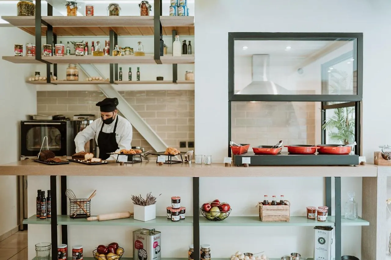 הרקליון Infinity City Boutique Hotel